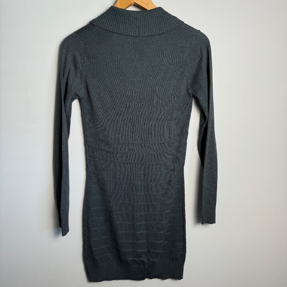 Le Temps des‎ Cerises Long Sleeve Cowl V-Neck Sweater Dress Greenish-Gray Small - Picture 6 of 15